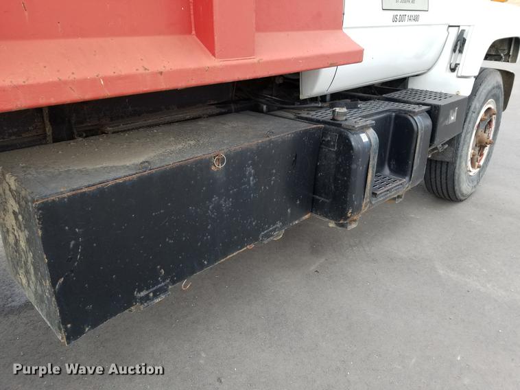 image for item DE3197 1991 Chevrolet Kodiak dump truck