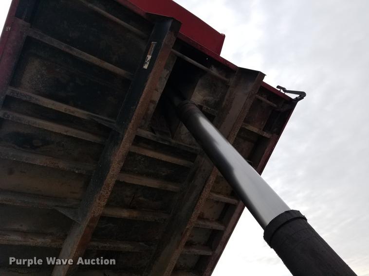 image for item DE3197 1991 Chevrolet Kodiak dump truck