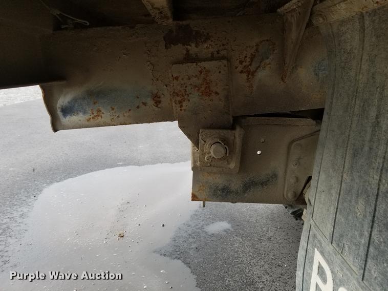 image for item DE3197 1991 Chevrolet Kodiak dump truck