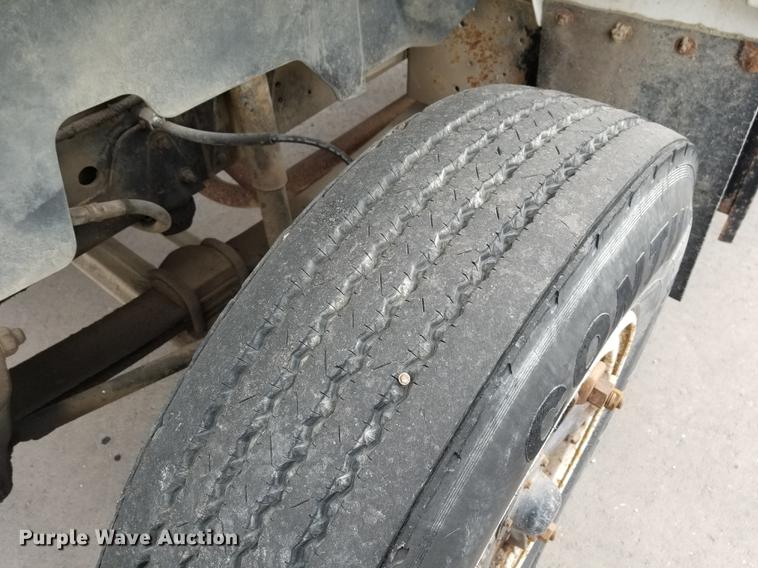 image for item DE3197 1991 Chevrolet Kodiak dump truck