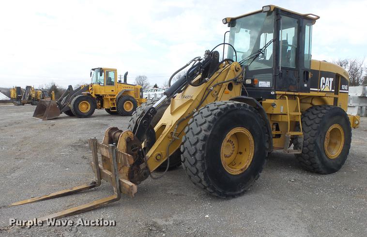 image for item DF4250 2004 Caterpillar 924G wheel loader