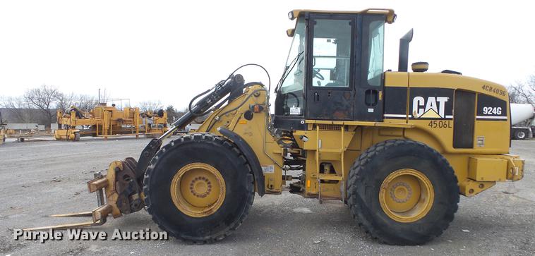 image for item DF4250 2004 Caterpillar 924G wheel loader