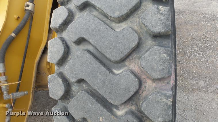 image for item DF4250 2004 Caterpillar 924G wheel loader
