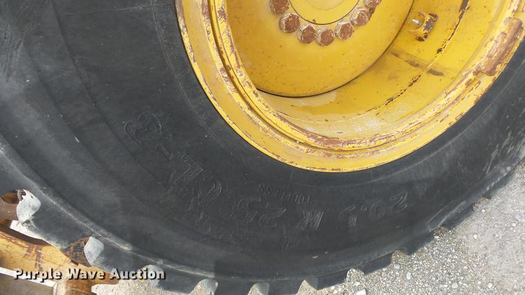 image for item DF4250 2004 Caterpillar 924G wheel loader