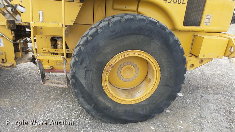 image for item DF4250 2004 Caterpillar 924G wheel loader