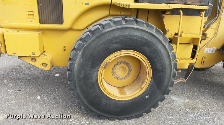 image for item DF4250 2004 Caterpillar 924G wheel loader