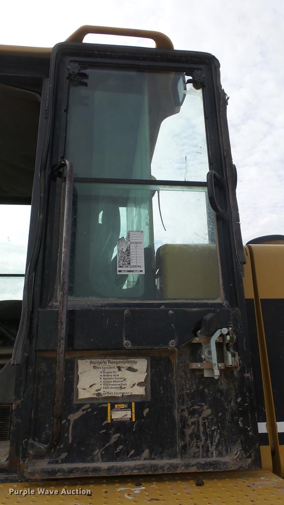image for item DF4250 2004 Caterpillar 924G wheel loader