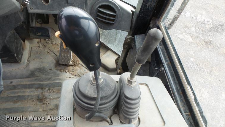 image for item DF4250 2004 Caterpillar 924G wheel loader