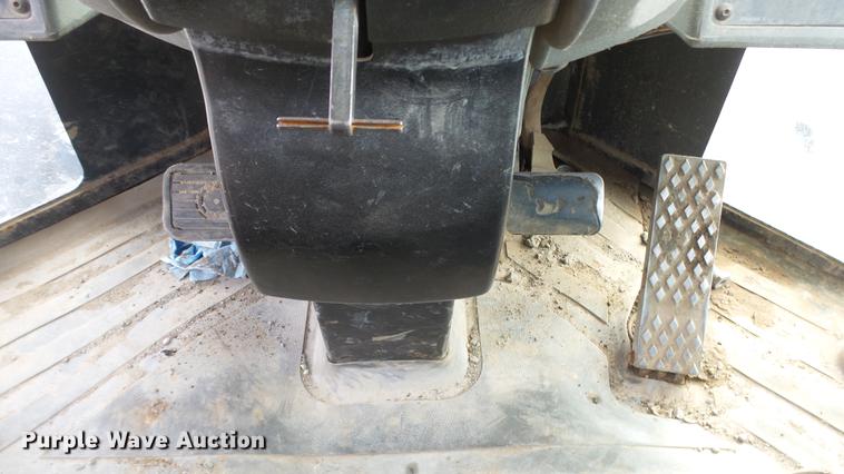 image for item DF4250 2004 Caterpillar 924G wheel loader