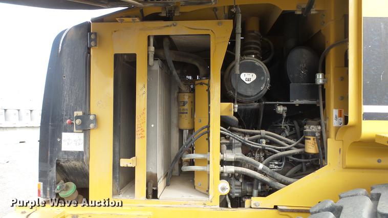 image for item DF4250 2004 Caterpillar 924G wheel loader