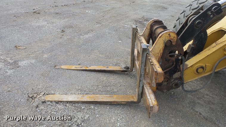 image for item DF4250 2004 Caterpillar 924G wheel loader