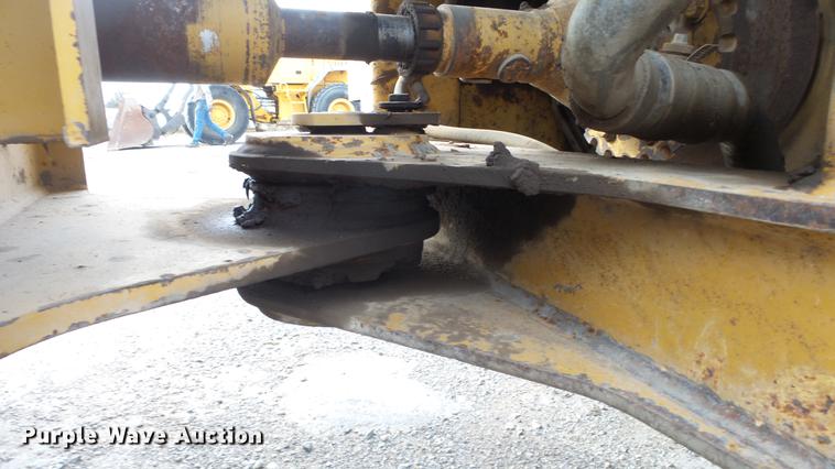 image for item DF4250 2004 Caterpillar 924G wheel loader