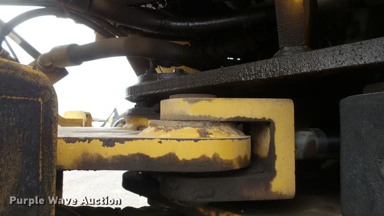 image for item DF4250 2004 Caterpillar 924G wheel loader