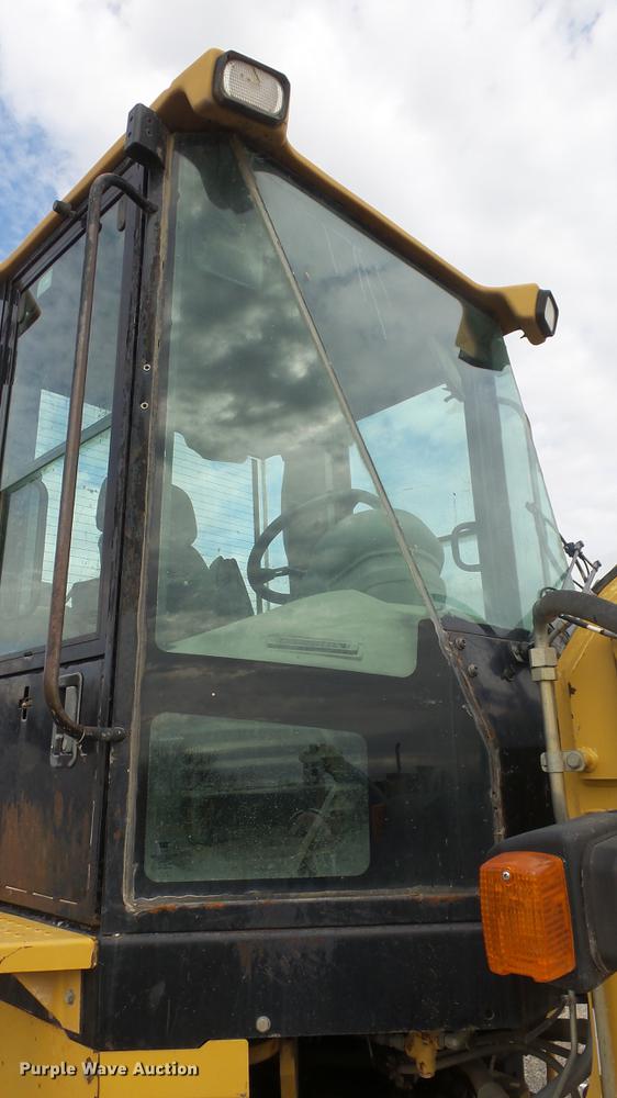 image for item DF4250 2004 Caterpillar 924G wheel loader