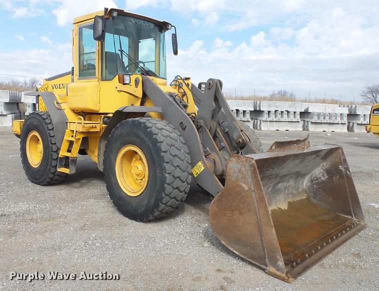 image for item DF4251 2005 Volvo L60E wheel loader