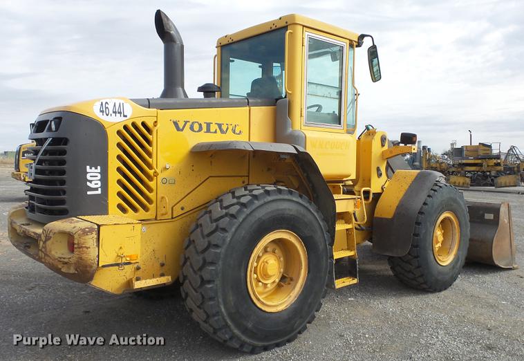 image for item DF4251 2005 Volvo L60E wheel loader