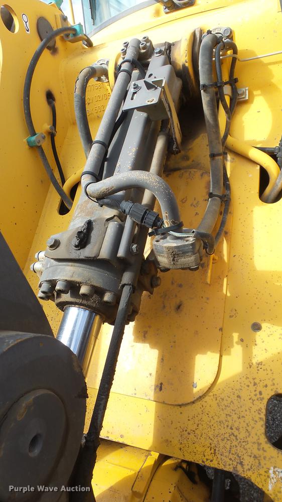 image for item DF4251 2005 Volvo L60E wheel loader