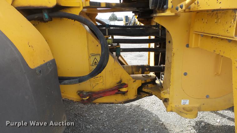 image for item DF4251 2005 Volvo L60E wheel loader