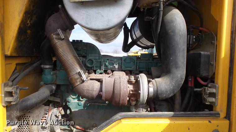 image for item DF4251 2005 Volvo L60E wheel loader