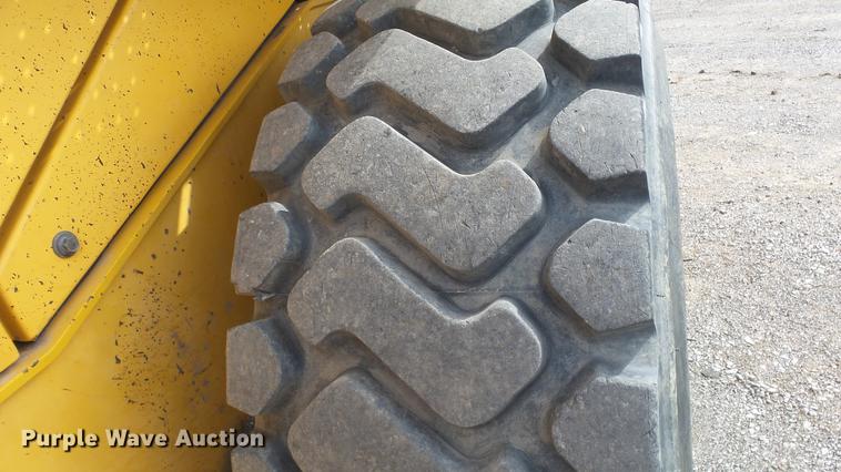 image for item DF4251 2005 Volvo L60E wheel loader