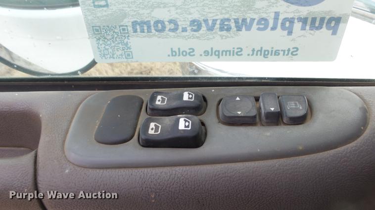 image for item DF4253 2007 Peterbilt 379 semi truck