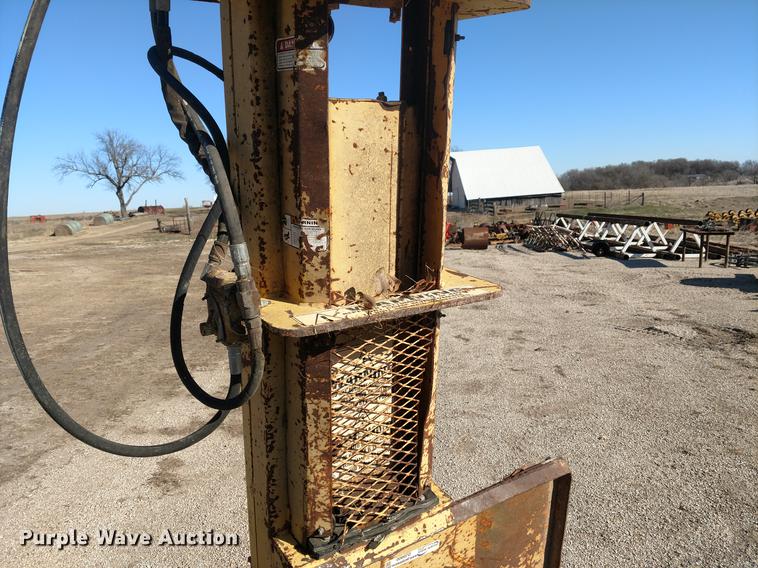 image for item DJ9900 Skid steer hammer