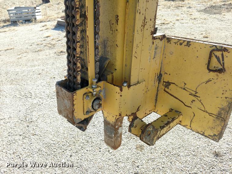 image for item DJ9900 Skid steer hammer