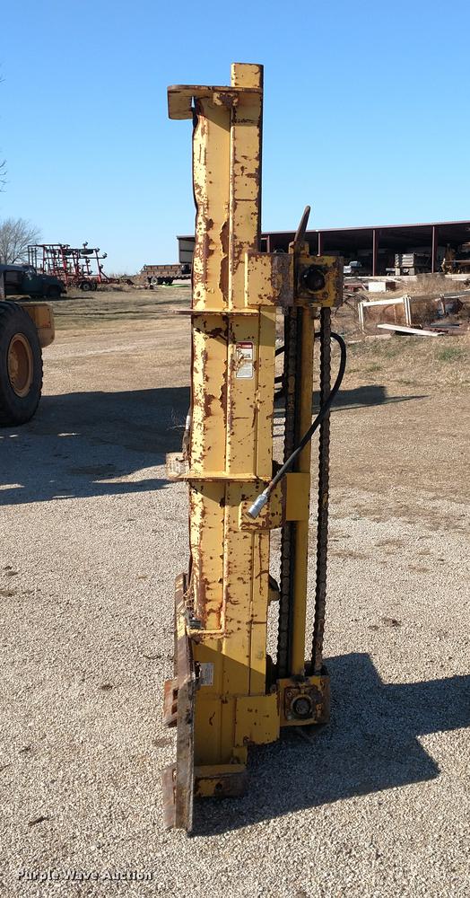 image for item DJ9900 Skid steer hammer