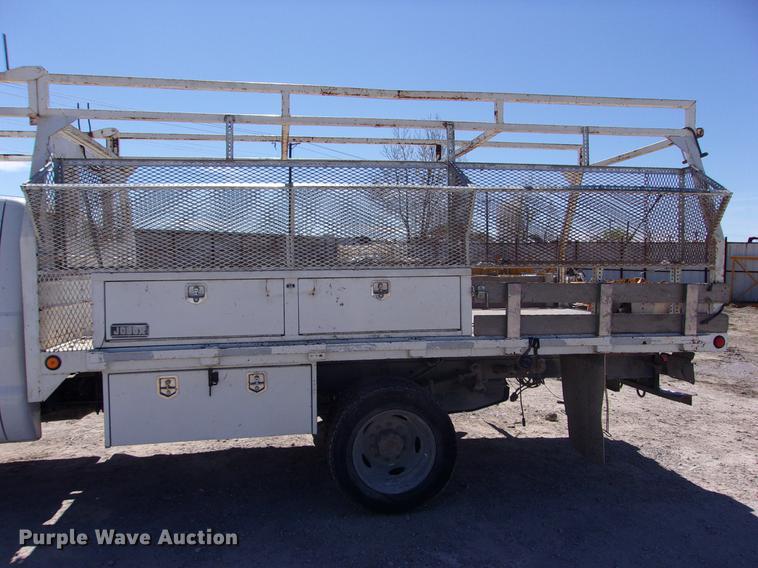 image for item DK9904 2011 Ford F550 Super Duty Crew Cab flatbed truck