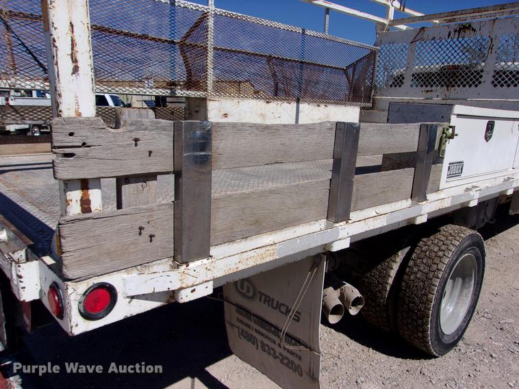 image for item DK9904 2011 Ford F550 Super Duty Crew Cab flatbed truck