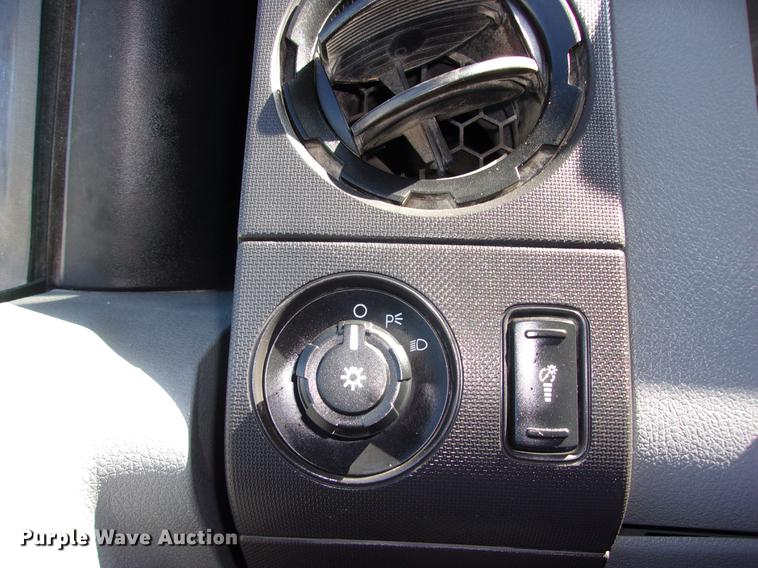 image for item DK9905 2011 Ford F550 Super Duty Crew Cab flatbed truck