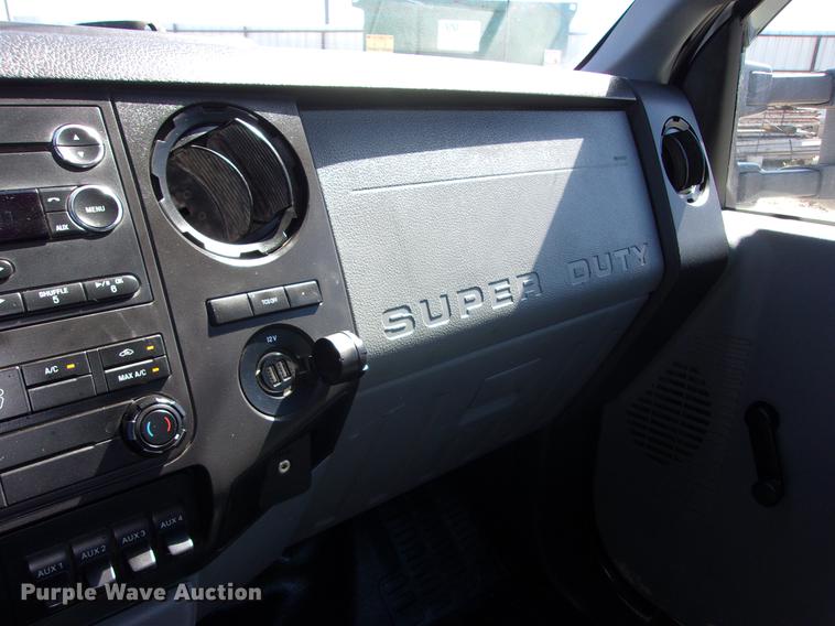 image for item DK9905 2011 Ford F550 Super Duty Crew Cab flatbed truck