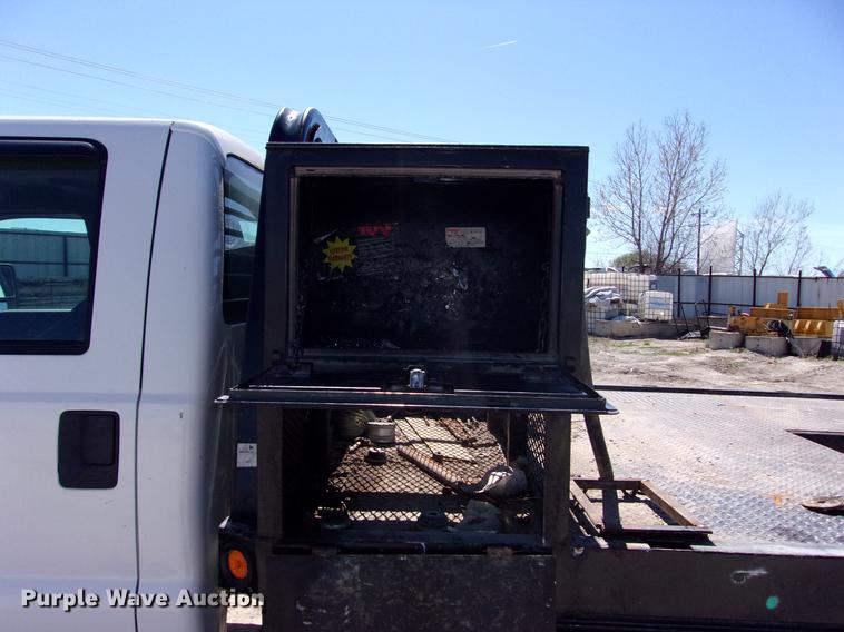 image for item DK9905 2011 Ford F550 Super Duty Crew Cab flatbed truck