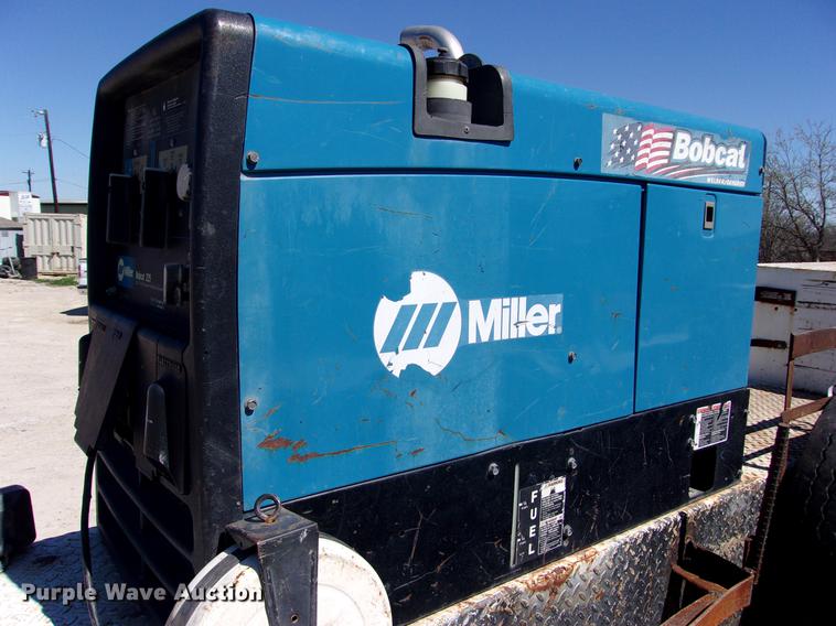 image for item DK9906 2012 Ford F550 Super Duty service truck