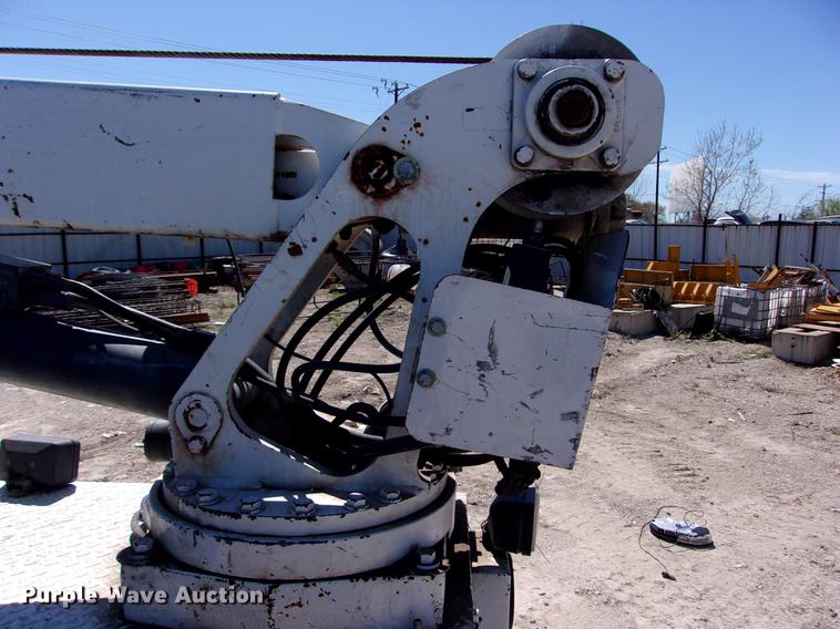 image for item DK9906 2012 Ford F550 Super Duty service truck