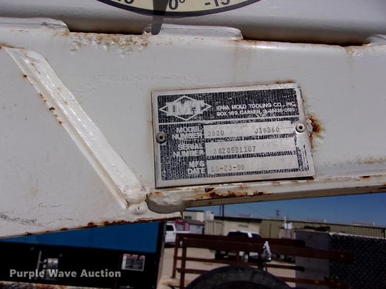 image for item DK9906 2012 Ford F550 Super Duty service truck