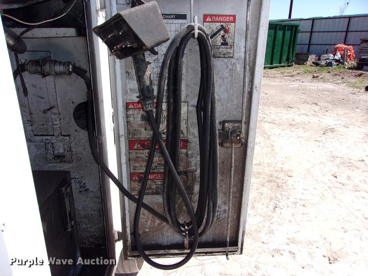 image for item DK9906 2012 Ford F550 Super Duty service truck