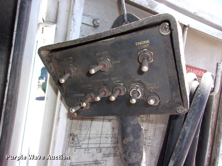 image for item DK9906 2012 Ford F550 Super Duty service truck