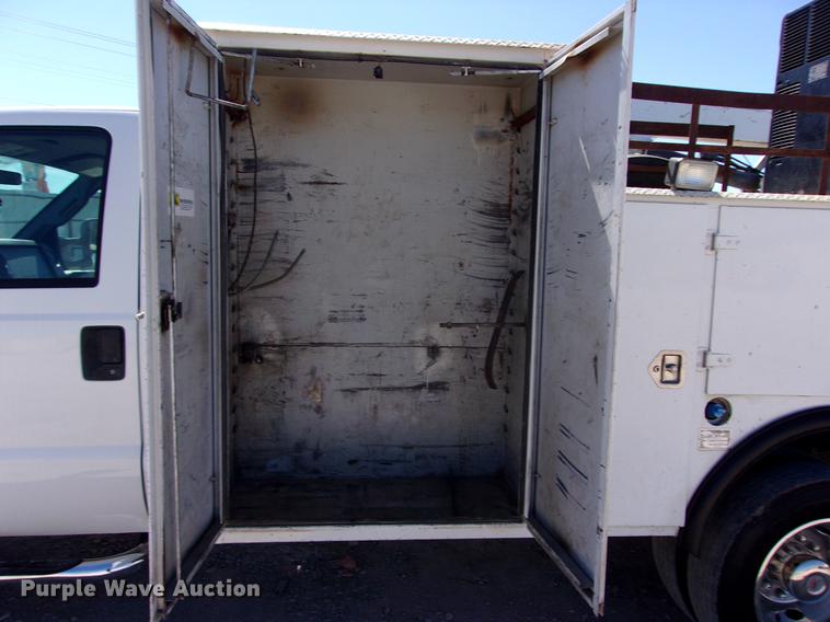 image for item DK9906 2012 Ford F550 Super Duty service truck