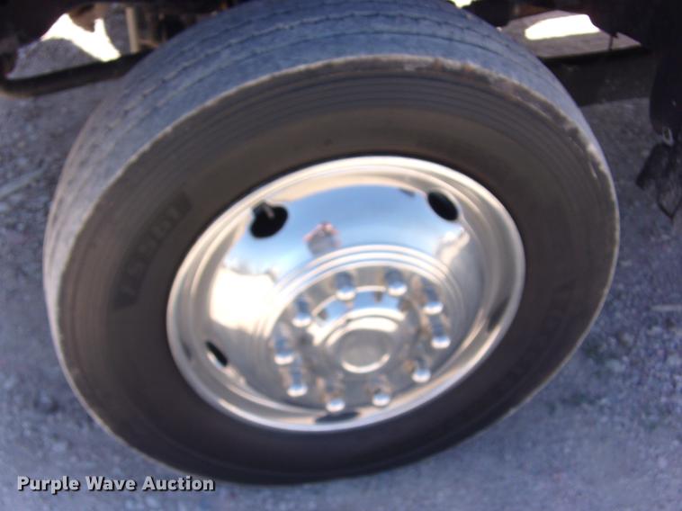 image for item DK9906 2012 Ford F550 Super Duty service truck