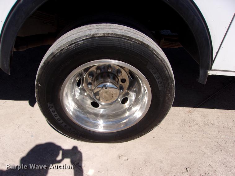 image for item DK9906 2012 Ford F550 Super Duty service truck