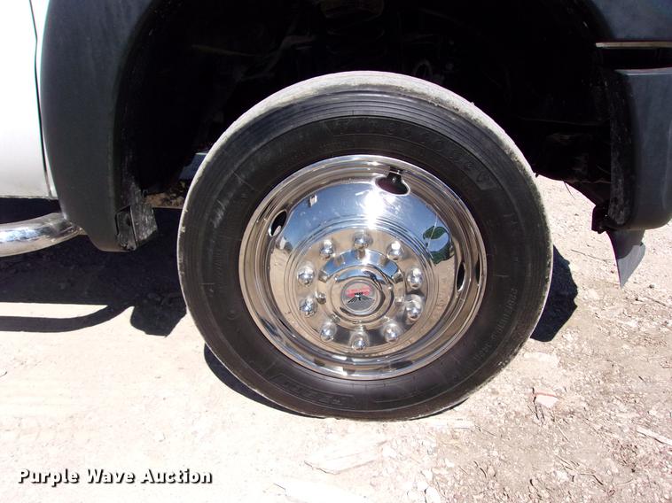 image for item DK9906 2012 Ford F550 Super Duty service truck