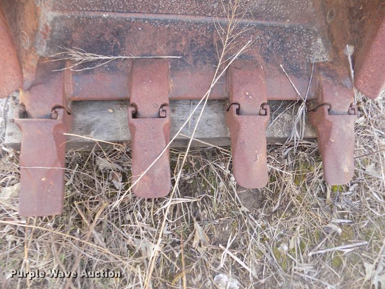 image for item DO9014 2005 Geith HD49 36" excavator bucket