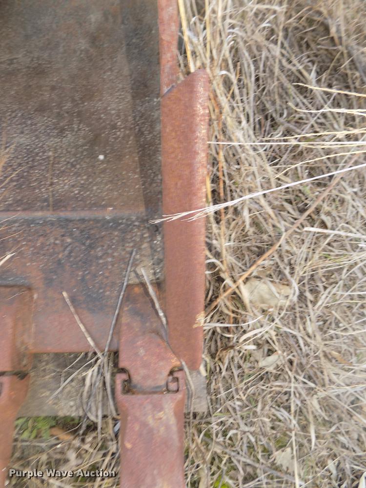 image for item DO9014 2005 Geith HD49 36" excavator bucket