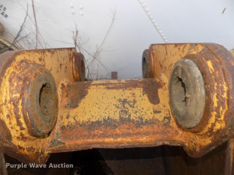 image for item DO9015 36" excavator bucket