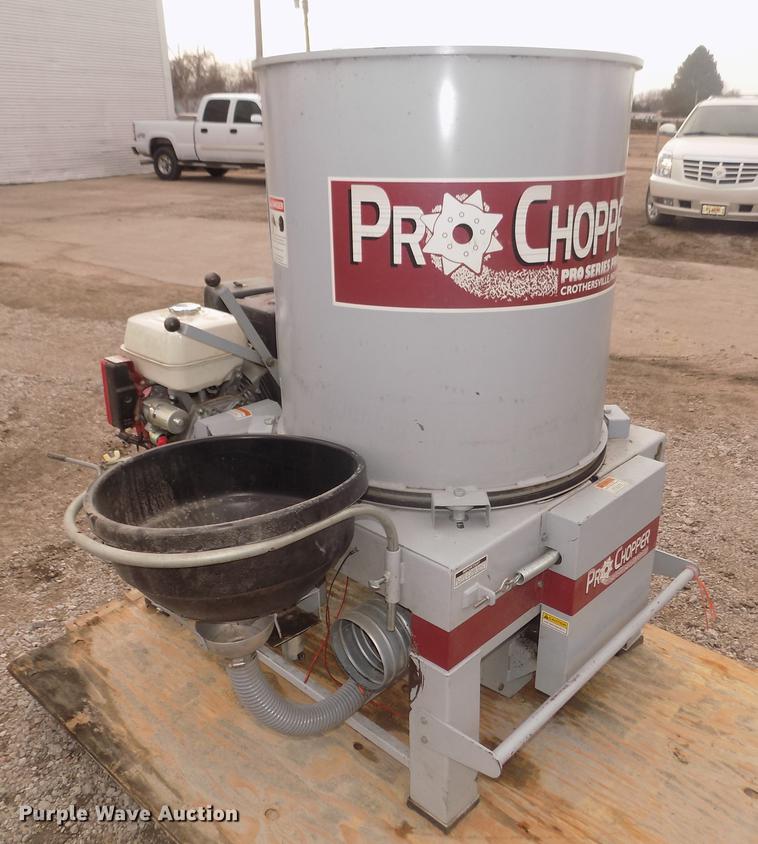 image for item DO9017 Pro Series Pro Chopper straw blower