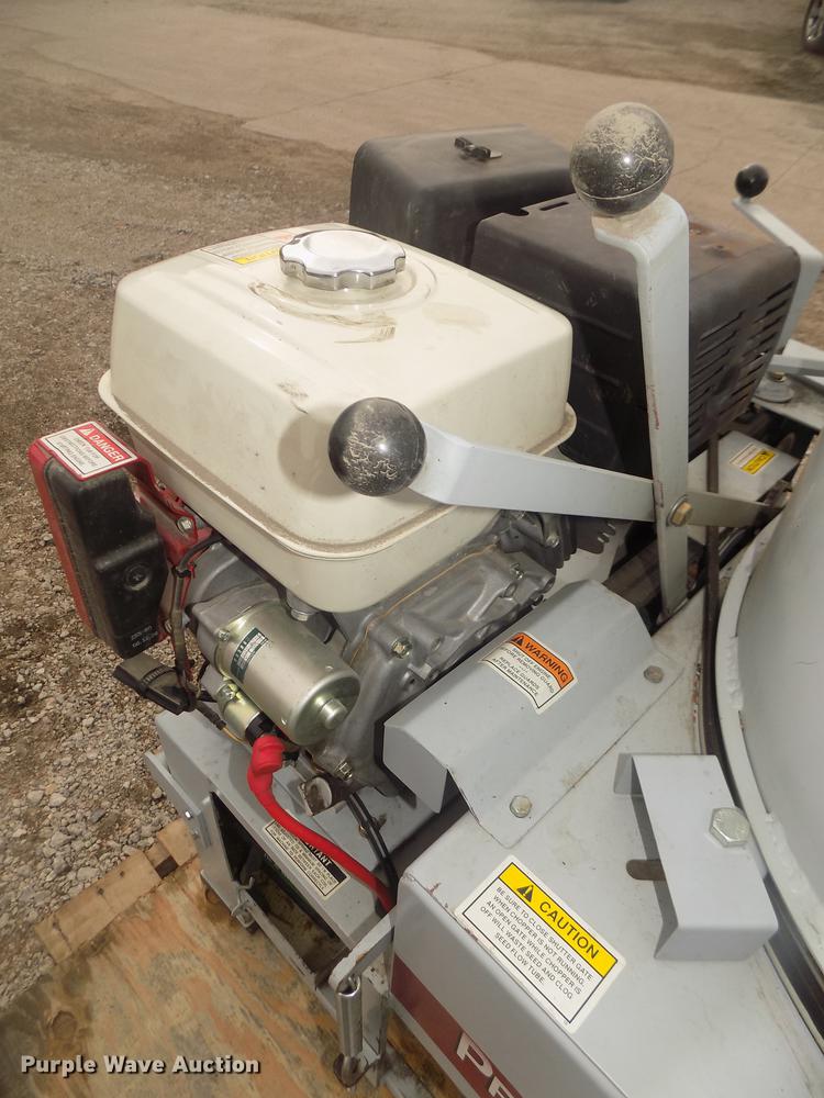 image for item DO9017 Pro Series Pro Chopper straw blower