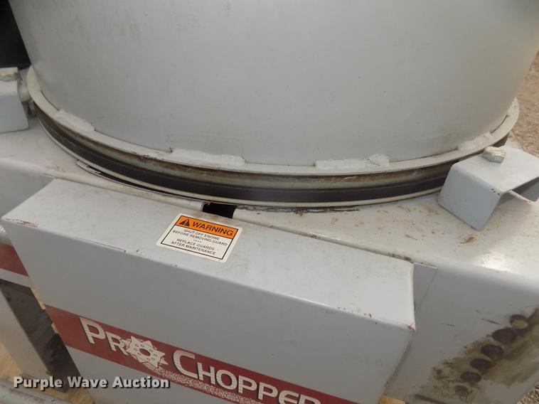 image for item DO9017 Pro Series Pro Chopper straw blower