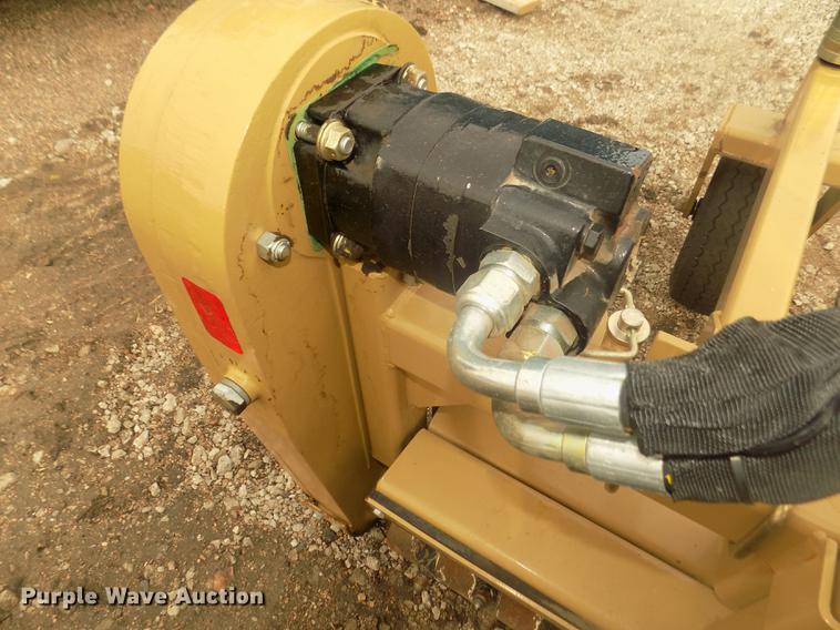 image for item DO9018 Land Pride SR2672 powered rake