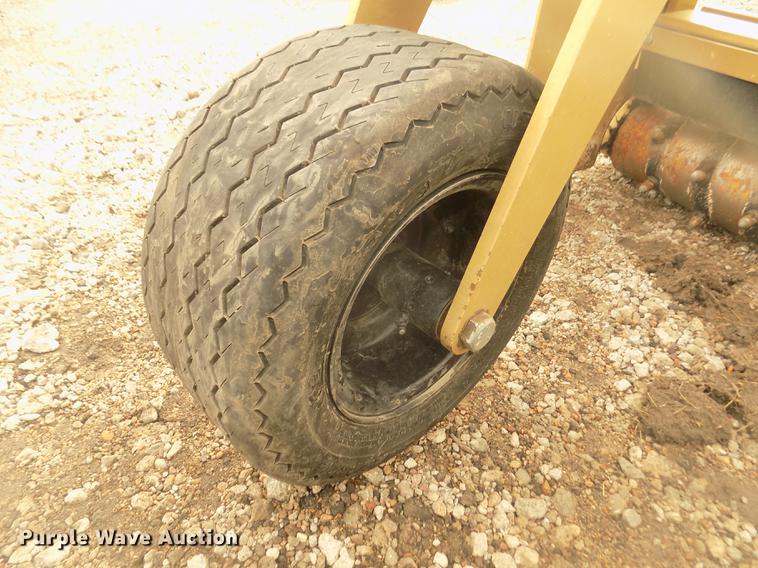 image for item DO9018 Land Pride SR2672 powered rake